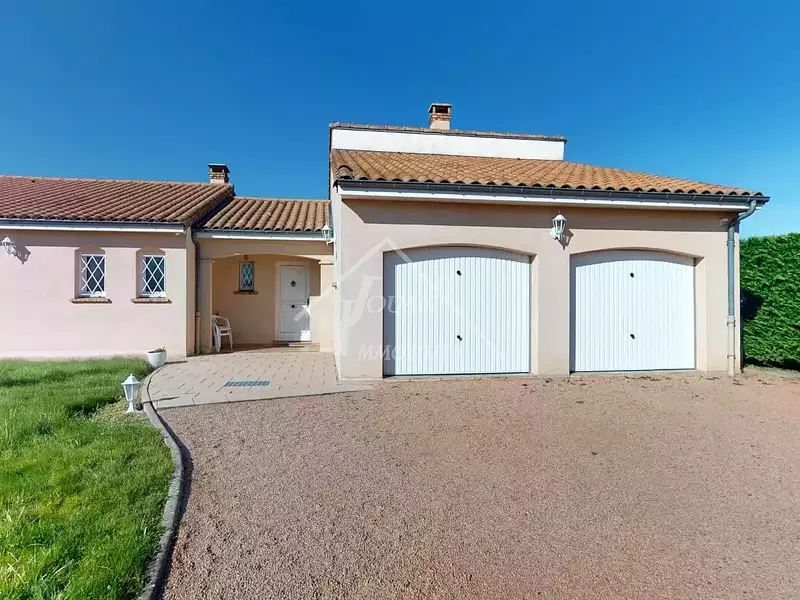 Maison, 137 m²