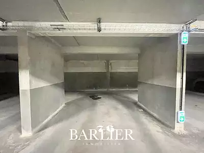 Parking, 16 m²