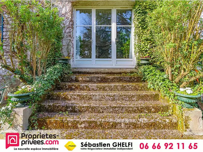 Maison, 198 m²