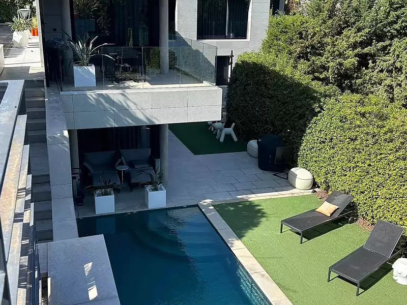 Maison, 319 m²