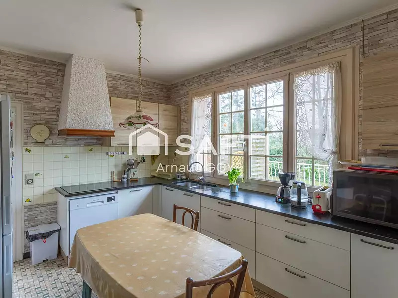 Maison, 148 m²
