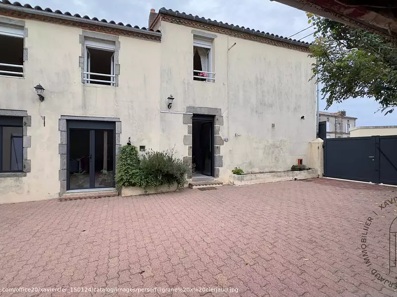 Maison, 170 m²