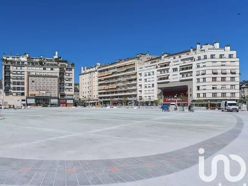 Appartement, 304 m²