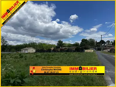 Terrain, 740 m²