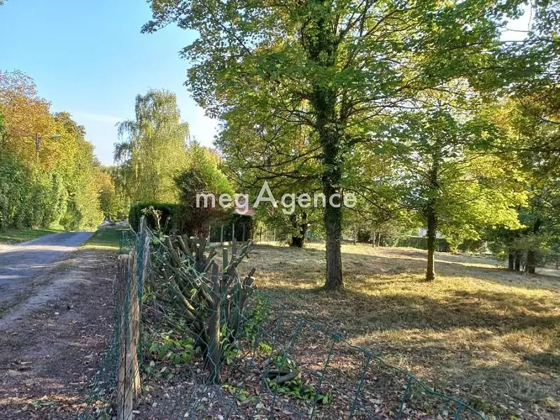 Terrain, 2 000 m²