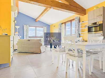 Maison, 267 m²