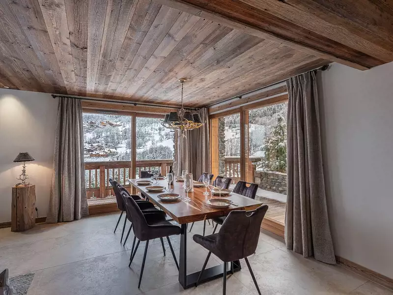 Maison, 248 m²