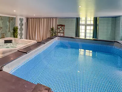 Maison, 806 m²