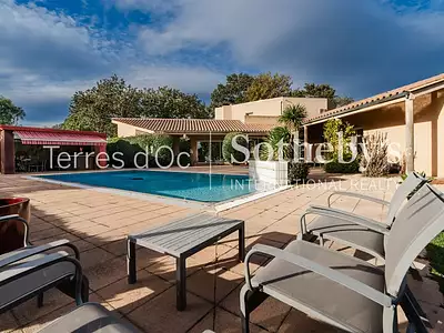 Maison, 390 m²