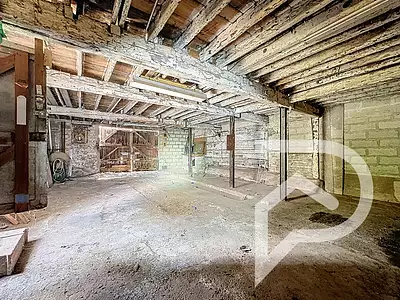 Parking, 85 m²
