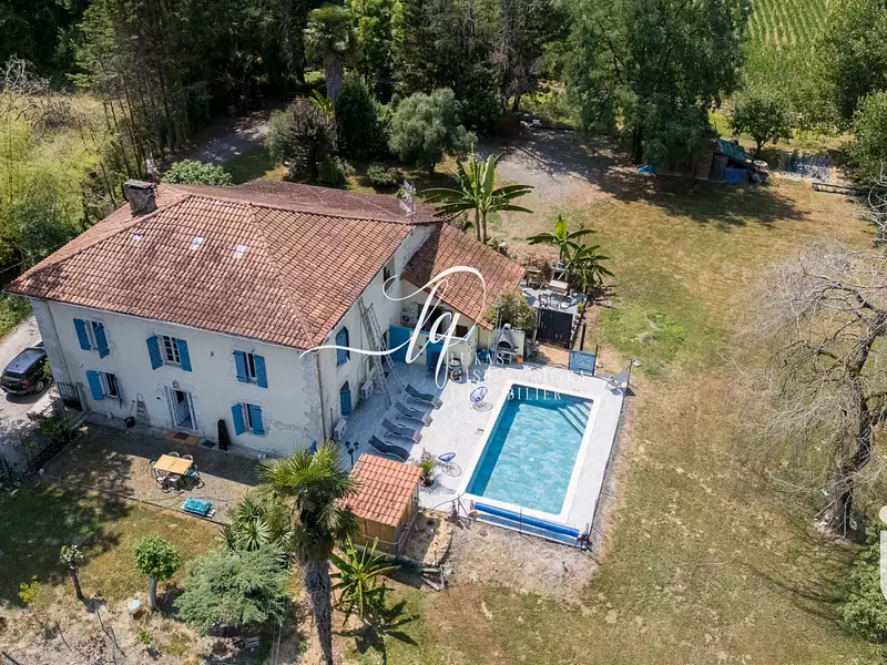 Maison, 300 m²