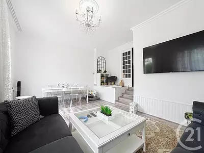 Maison, 111 m²