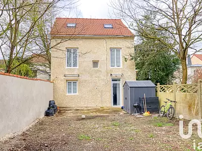 Maison, 122 m²