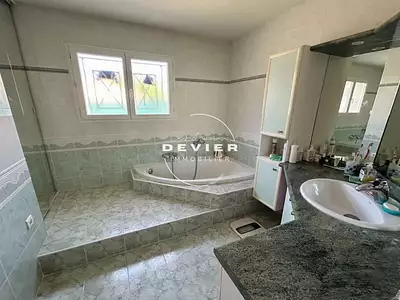 Maison, 150 m²