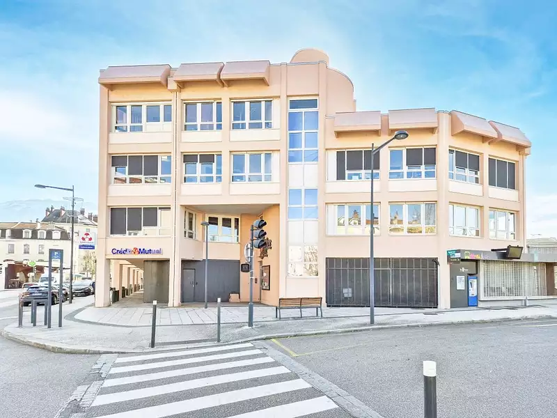 Divers, 320 m²