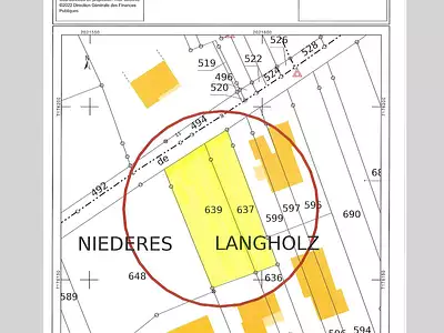 Terrain, 818 m²