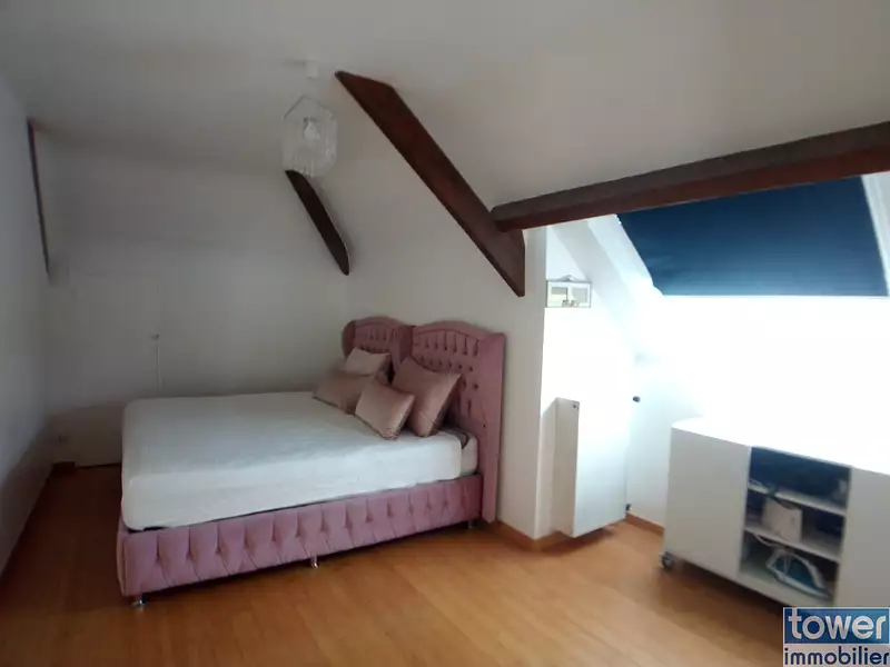 Maison, 220 m²