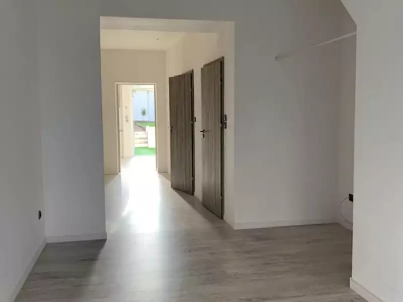 Immeuble, 80 m²
