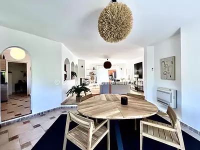 Maison, 148 m²