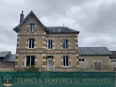 Maison, 219 m²