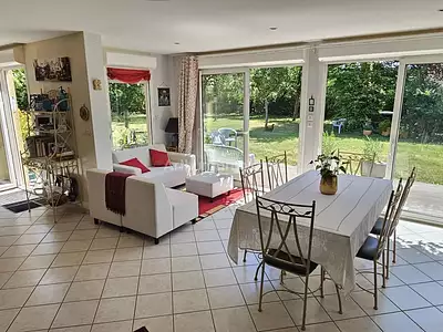 Maison, 203 m²