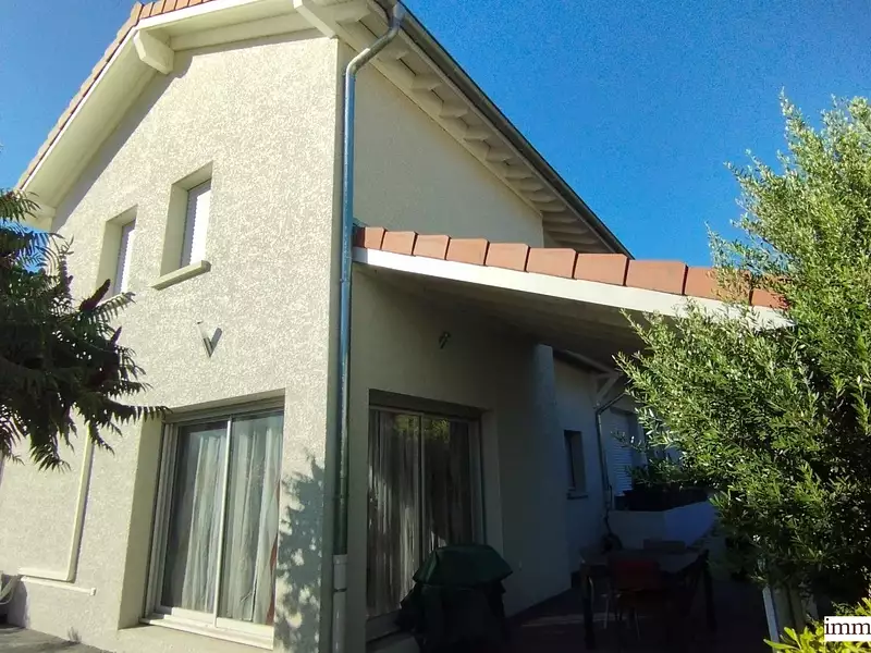 Maison, 162 m²