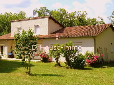 Maison, 156 m²