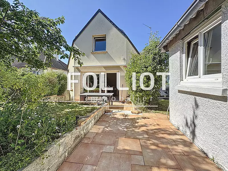Maison, 106 m²