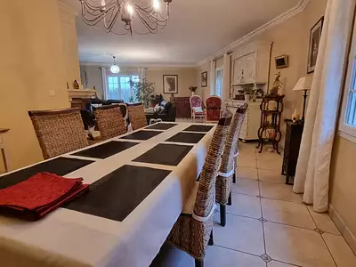 Maison, 294 m²