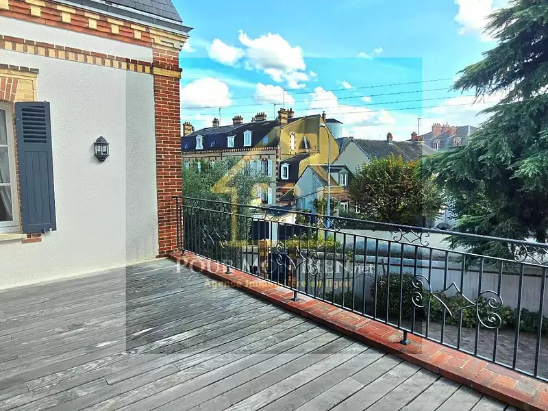 Maison, 300 m²