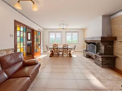Maison, 210 m²