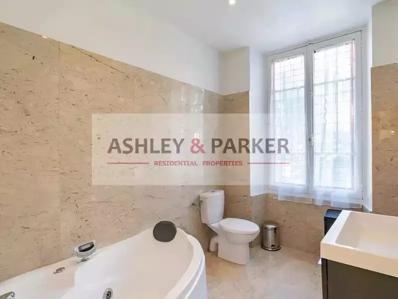 Appartement, 200 m²
