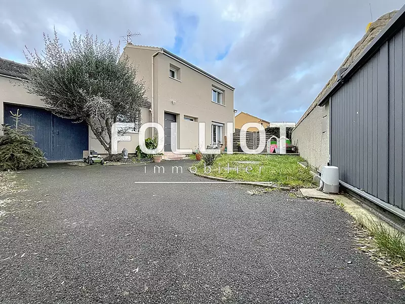 Maison, 121 m²