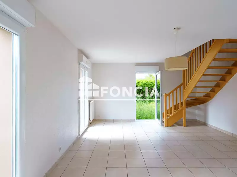 Maison, 87 m²