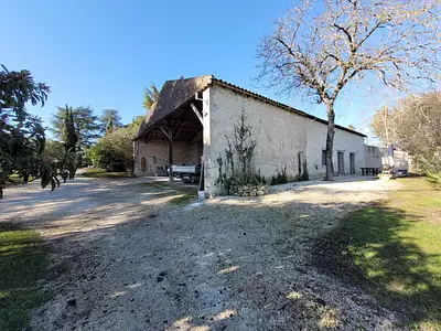 Maison, 355 m²