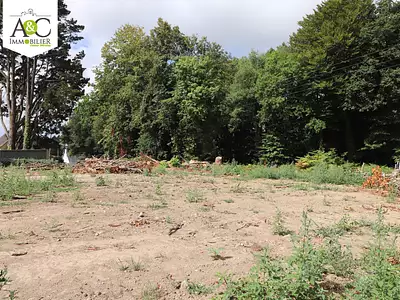 Terrain, 748 m²