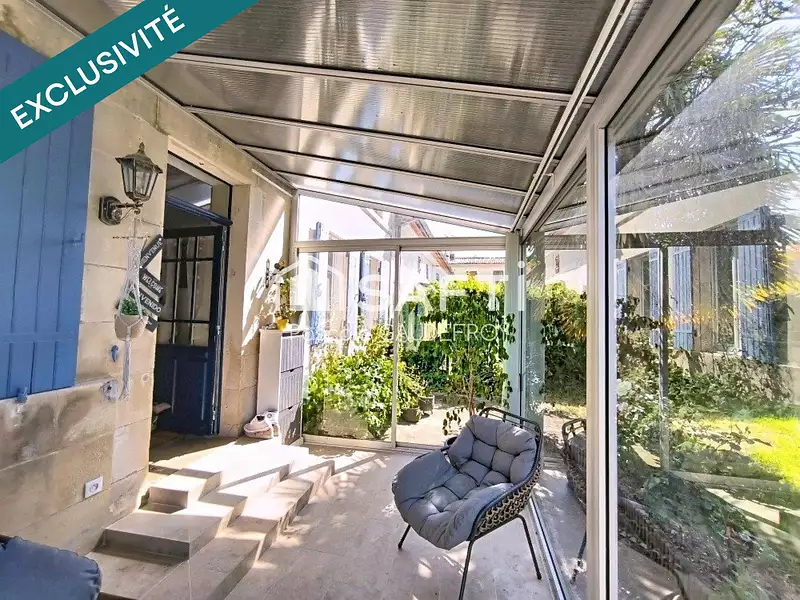 Maison, 216 m²