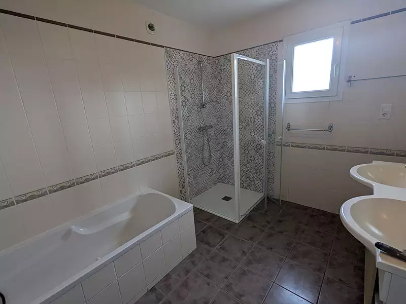 Maison, 135 m²