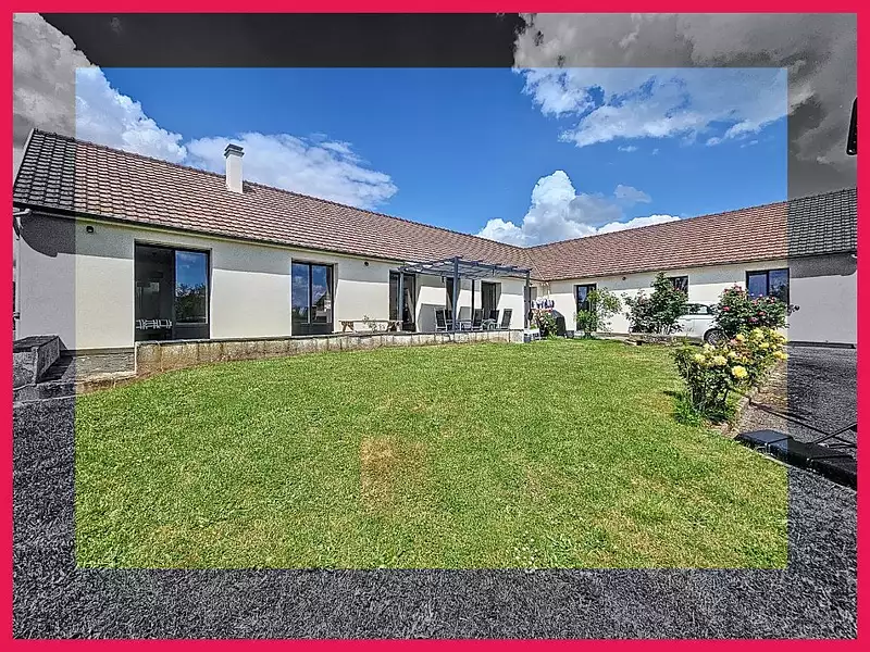 Maison, 260 m²