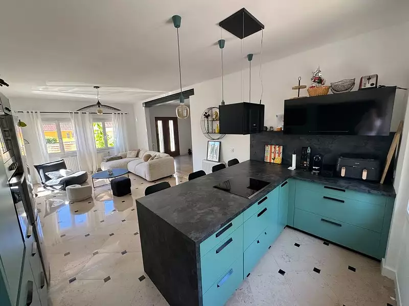 Maison, 145 m²