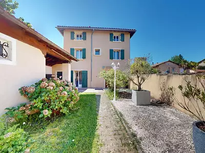 Maison, 148 m²