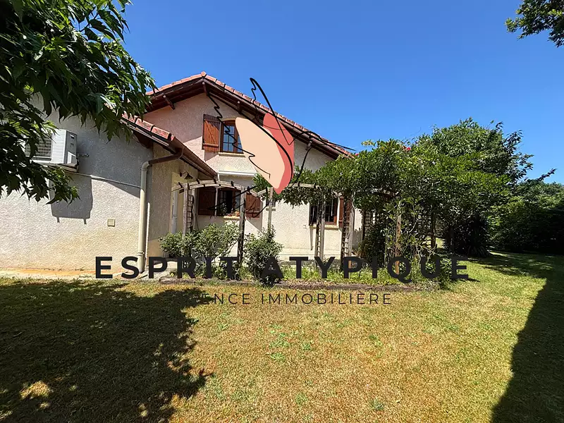 Maison, 159,08 m²