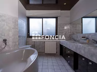 Maison, 160 m²