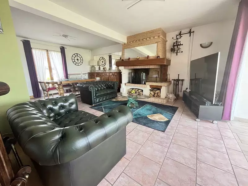 Maison, 161,06 m²