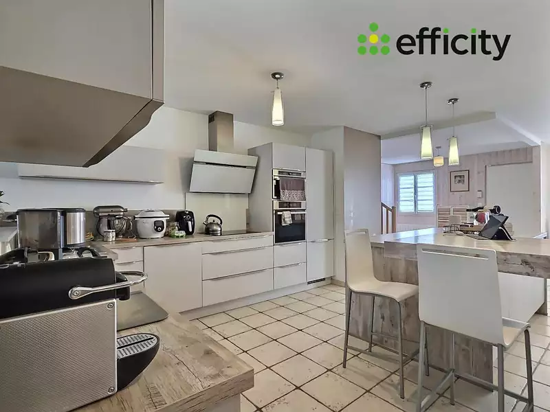 Maison, 177 m²