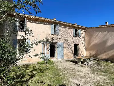 Maison, 107 m²