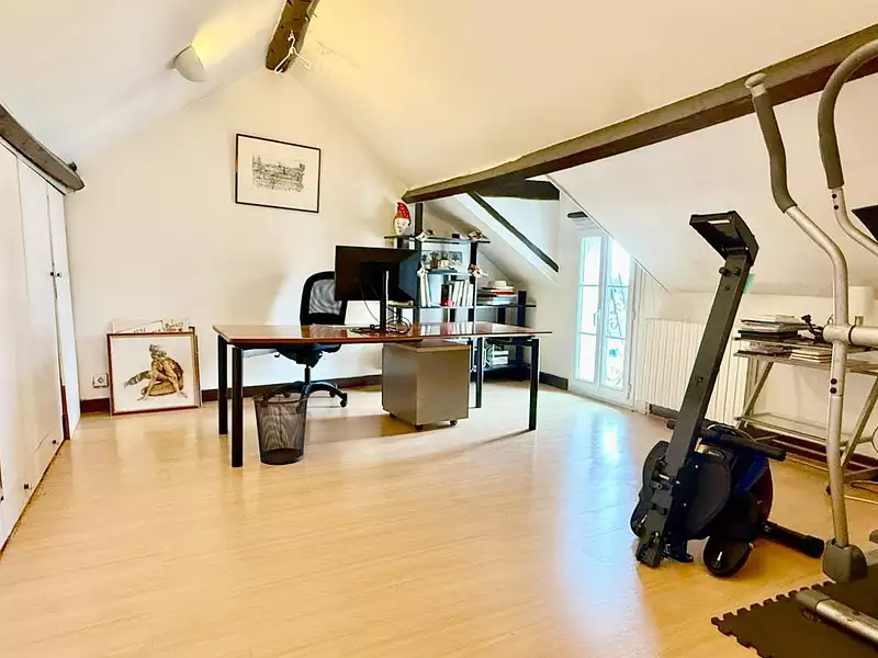 Maison, 250 m²