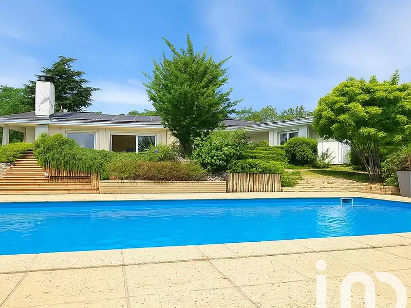 Maison, 265 m²