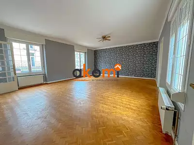 Immeuble, 297 m²