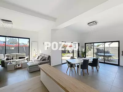 Maison, 137 m²